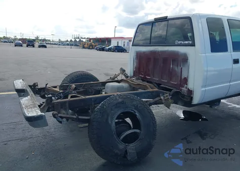 1998 Chevrolet K1500 Fleetside z USA, uszkodzony, nr VIN 2GCEK19R6W1186017